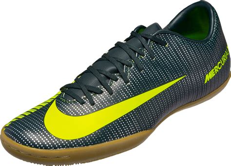 nike mercurial victory v cr7.